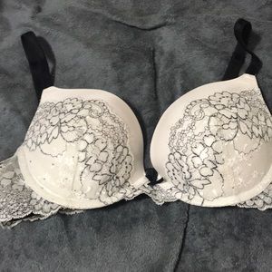 Victoria’s Secret Bra